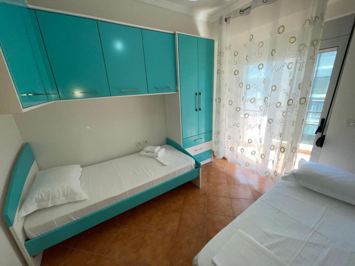Saranda Central Apartment Exterior photo