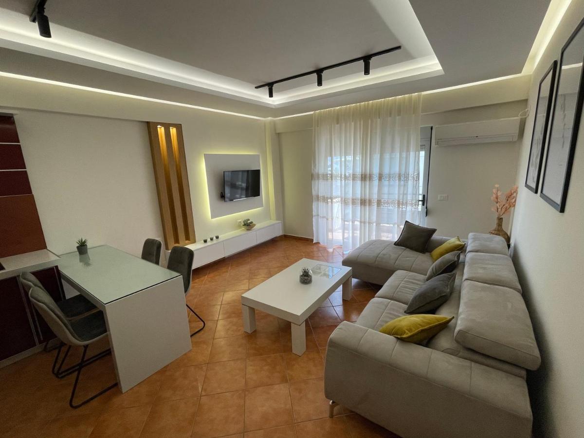Saranda Central Apartment Exterior photo
